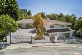 Single Family Residence, 9626 Highridge Dr, Beverly Hills, CA  Beverly Hills, CA 90210