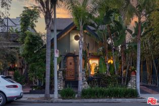 Single Family Residence, 637   Vernon Ave, Venice, CA  Venice, CA 90291
