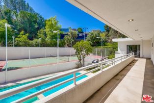 Single Family Residence, 15656 Crownridge pl, Sherman Oaks, CA 91403 - 42