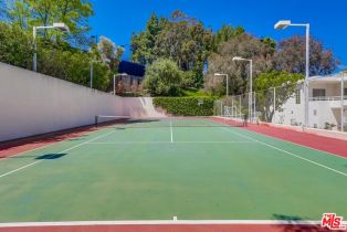 Single Family Residence, 15656 Crownridge pl, Sherman Oaks, CA 91403 - 45