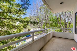 Single Family Residence, 15656 Crownridge pl, Sherman Oaks, CA 91403 - 36