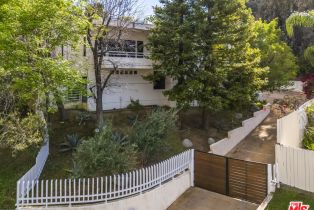 Single Family Residence, 15656 Crownridge pl, Sherman Oaks, CA 91403 - 2