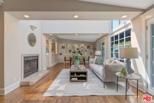 Single Family Residence, 3564 Summerfield dr, Sherman Oaks, CA 91423 - 6