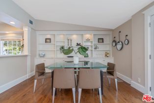 Single Family Residence, 3564 Summerfield dr, Sherman Oaks, CA 91423 - 11