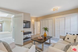 Single Family Residence, 3564 Summerfield dr, Sherman Oaks, CA 91423 - 19