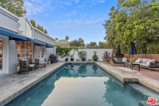 Single Family Residence, 3564 Summerfield dr, Sherman Oaks, CA 91423 - 39