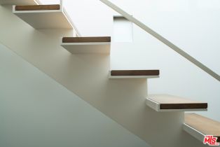 Single Family Residence, 1201 CABRILLO ave, Venice, CA 90291 - 7