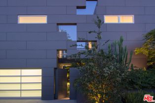 Single Family Residence, 1201  CABRILLO AVE, Venice, CA  Venice, CA 90291