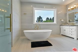 Single Family Residence, 548 15th st, Santa Monica, CA 90402 - 35