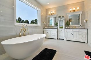 Single Family Residence, 548 15th st, Santa Monica, CA 90402 - 34