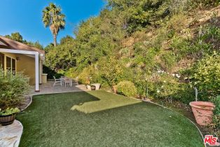Single Family Residence, 3924 Woodfield dr, Sherman Oaks, CA 91403 - 25