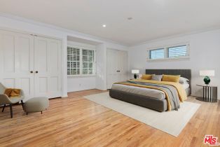 Single Family Residence, 3924 Woodfield dr, Sherman Oaks, CA 91403 - 17