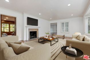 Single Family Residence, 3924 Woodfield dr, Sherman Oaks, CA 91403 - 4