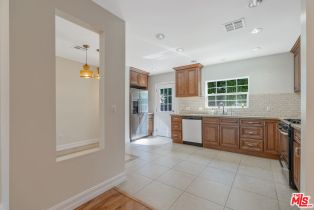 , 6378 Bertrand ave, Encino, CA 91316 - 7