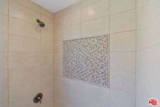 , 6378 Bertrand ave, Encino, CA 91316 - 18