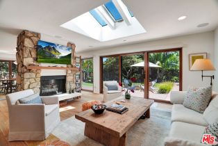 Single Family Residence, 30612 Sicomoro dr, Malibu, CA 90265 - 6