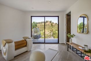 Single Family Residence, 9852 San cir, Beverly Hills, CA 90210 - 45