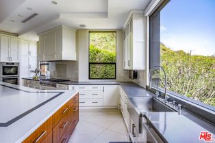 Single Family Residence, 9852 San cir, Beverly Hills, CA 90210 - 11