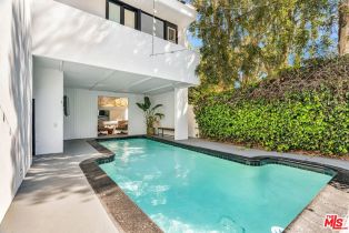 , 9011 Rosewood ave, West Hollywood , CA 90048 - 5