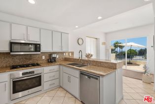 Condominium, 6455 Zuma View pl, Malibu, CA 90265 - 6