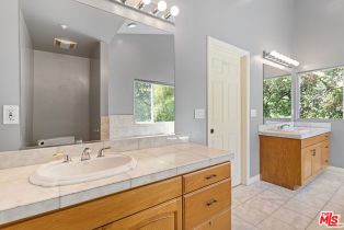 Single Family Residence, 4077 Escondido dr, Malibu, CA 90265 - 24