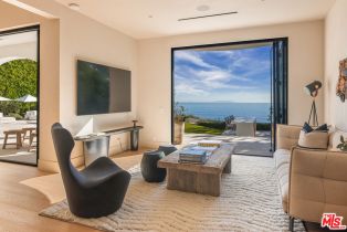 Single Family Residence, 24824 Pacific Coast hwy, Malibu, CA 90265 - 11