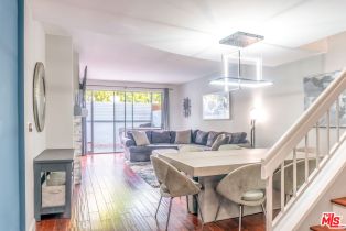 Condominium, 1436 20th st, Santa Monica, CA 90404 - 5