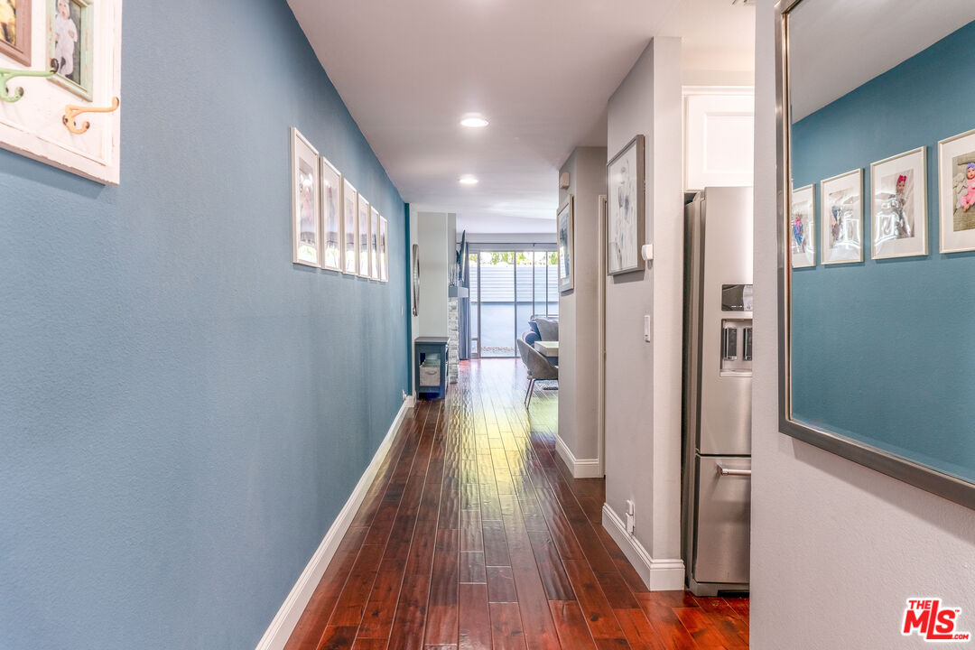 Condominium, 1436 20th st, Santa Monica, CA 90404 - 1