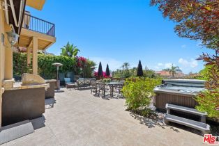 Single Family Residence, 16754 Calle De Catalina, Pacific Palisades, CA 90272 - 36