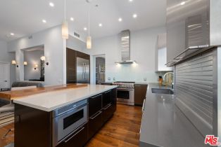 Single Family Residence, 16754 Calle De Catalina, Pacific Palisades, CA 90272 - 13