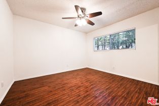 , 1868 10th st, Santa Monica, CA 90404 - 17