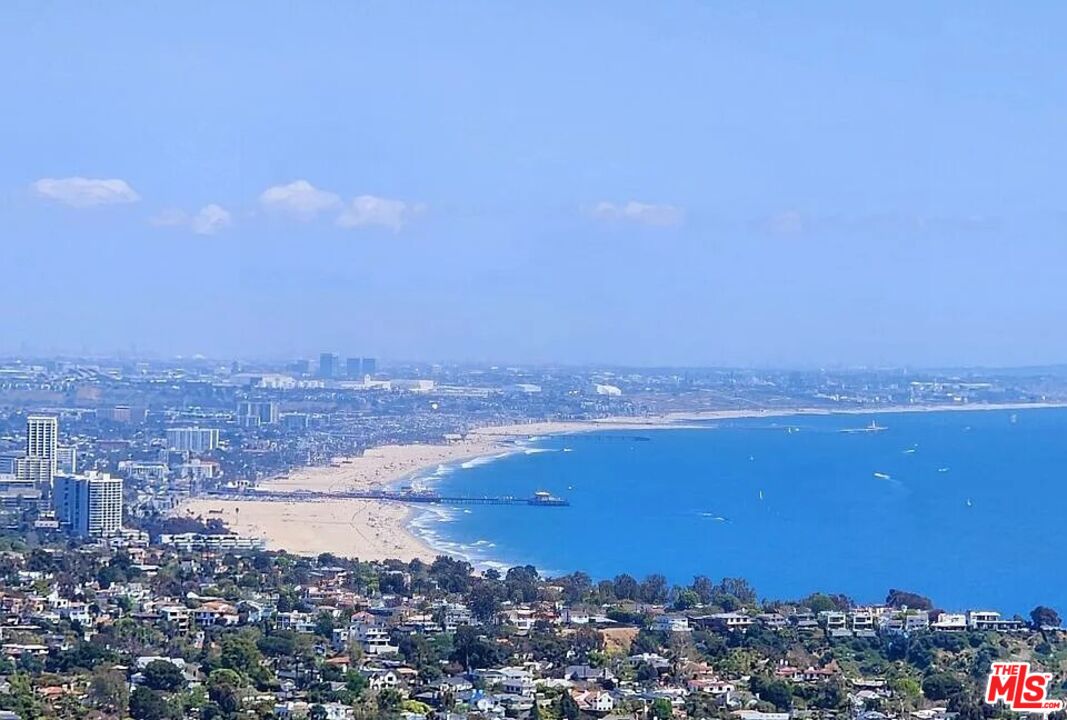 , 16605 Merivale ln, Pacific Palisades, CA 90272 - 1