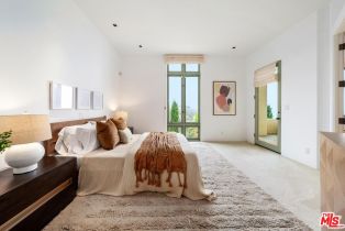 Single Family Residence, 1058 Vista Grande dr, Pacific Palisades, CA 90272 - 43