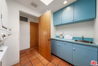 Single Family Residence, 1058 Vista Grande dr, Pacific Palisades, CA 90272 - 52