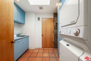 Single Family Residence, 1058 Vista Grande dr, Pacific Palisades, CA 90272 - 51