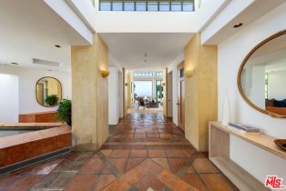 Single Family Residence, 1058 Vista Grande dr, Pacific Palisades, CA 90272 - 22