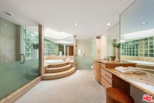 Single Family Residence, 1058 Vista Grande dr, Pacific Palisades, CA 90272 - 37