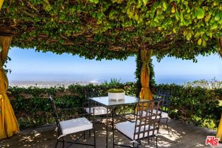 Single Family Residence, 1058 Vista Grande dr, Pacific Palisades, CA 90272 - 4