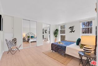 Condominium, 12955 Riverside dr, Sherman Oaks, CA 91423 - 14