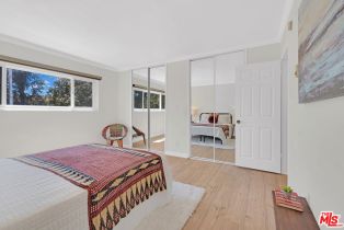 Condominium, 12955 Riverside dr, Sherman Oaks, CA 91423 - 9