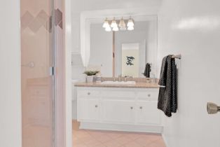 Condominium, 12955 Riverside dr, Sherman Oaks, CA 91423 - 18