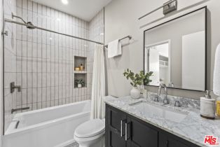 Condominium, 1233 Laurel ave, West Hollywood , CA 90046 - 18