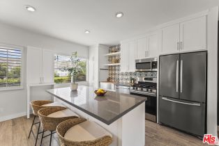 Condominium, 1233 Laurel ave, West Hollywood , CA 90046 - 10