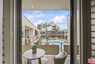 Condominium, 1233 Laurel ave, West Hollywood , CA 90046 - 21