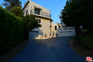 Single Family Residence, 19555 Oxnard st, Tarzana, CA 91356 - 53