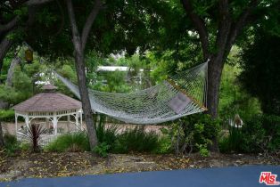 Single Family Residence, 19555 Oxnard st, Tarzana, CA 91356 - 10