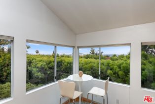 Single Family Residence, 1211 Hilldale ave, West Hollywood , CA 90069 - 7
