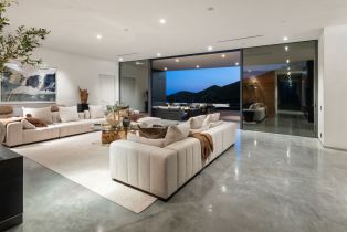 Single Family Residence, 2341 Gloaming way, Beverly Hills, CA 90210 - 11