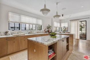 Single Family Residence, 5201 Via Donte, Venice, CA 90292 - 16