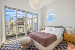 Single Family Residence, 5201 Via Donte, Venice, CA 90292 - 34